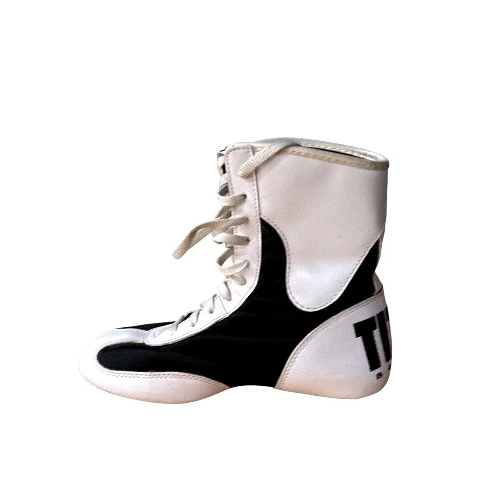 TITLE Boxing Speed Flex Boxing Shoes Boys Size 2 White &‎ Black Train Spar Box